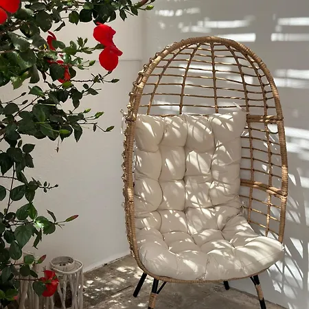 Guest house Athina Rooms - Lounge Apartments 2*