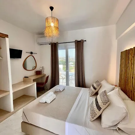 Athina Rooms - Lounge Apartments Parikia (Paros)