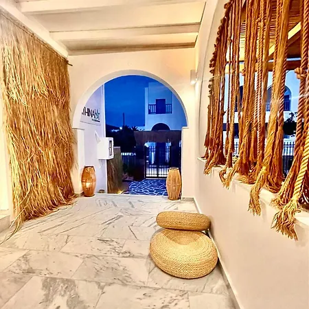 Athina Rooms - Lounge Apartments 2*